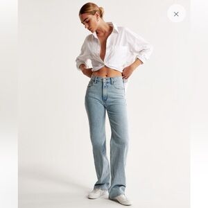 NWT Abercrombie & Fitch The ‘90s Relaxed High Rise Jeans